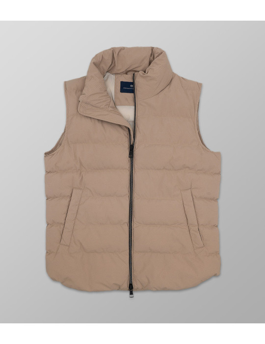 OUTLET VEST