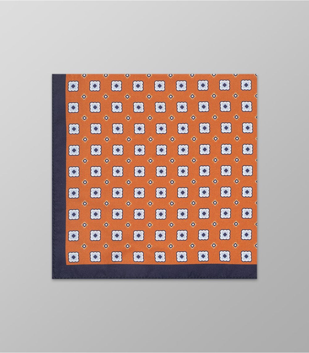POCKET SQUARE